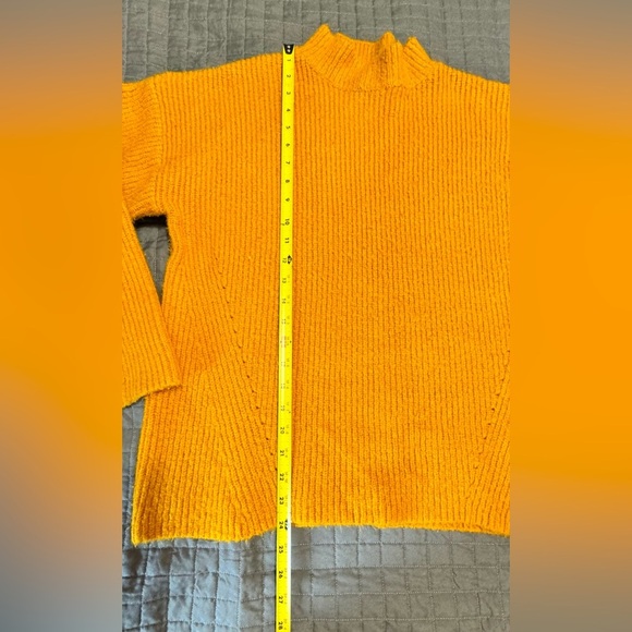 forever 21 oranger Ribbed Mock turtleneck sweater - Picture 3 of 8